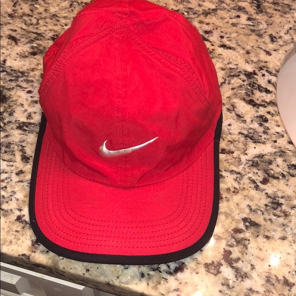 nike dri fit cap womens